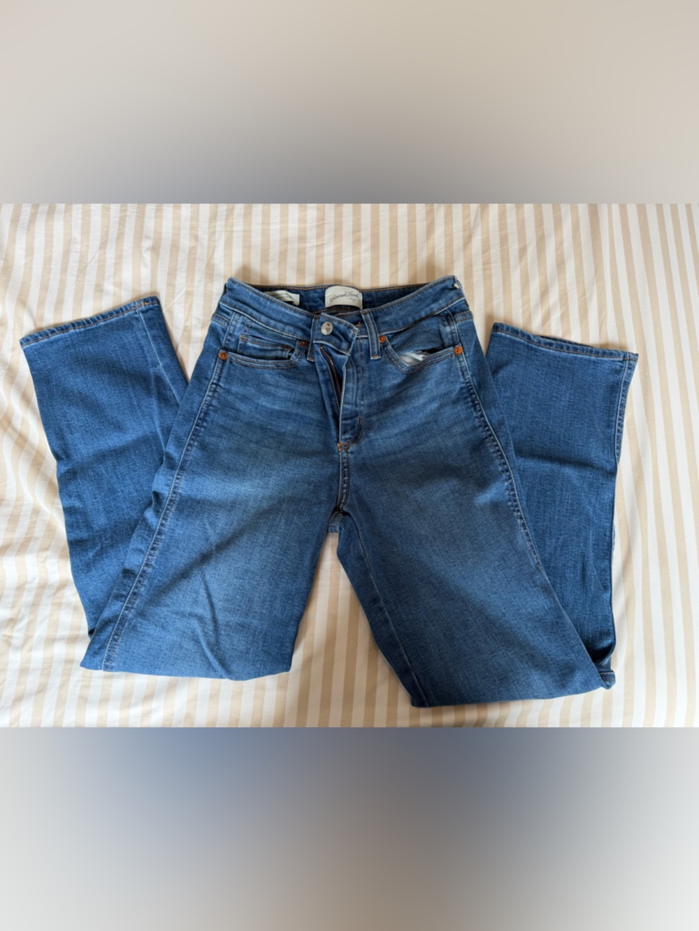 Universal Thread High Rise Straight Jeans
